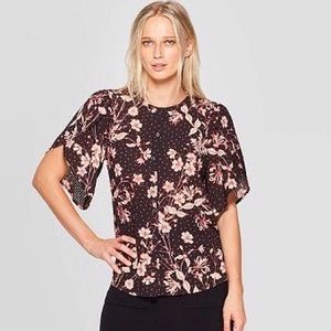 Who What Wear Tulip Sleeve Floral Blouse